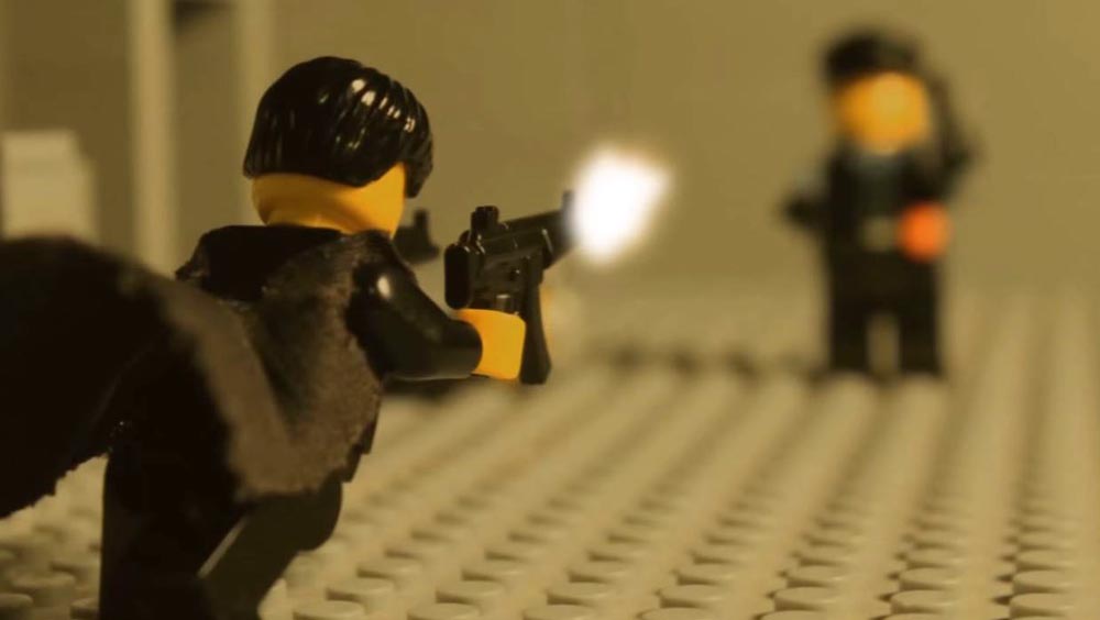 Lego-Matrix-Lobby-Fight-Scene-©-2015-Snooperking-1